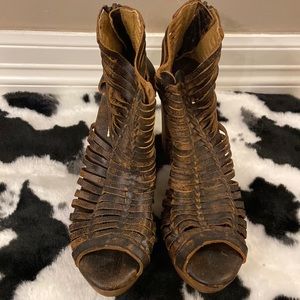 Sbicca Vintage Sandals- Size 9